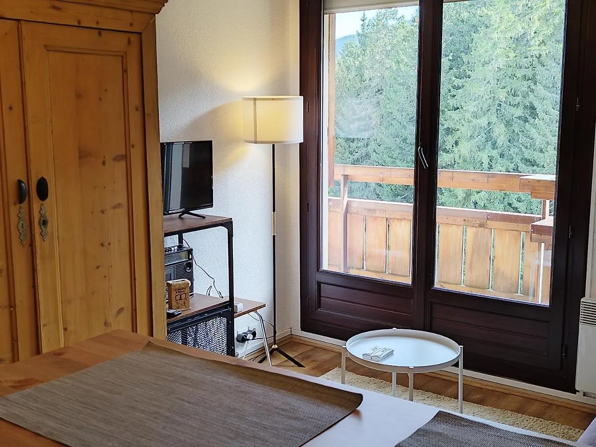 Appartement Confortable Au Pied Des Pistes - 2 Pieces Avec Balcon, 9Eme Etage - Fr-1-771-23 Les Adrets Apartment